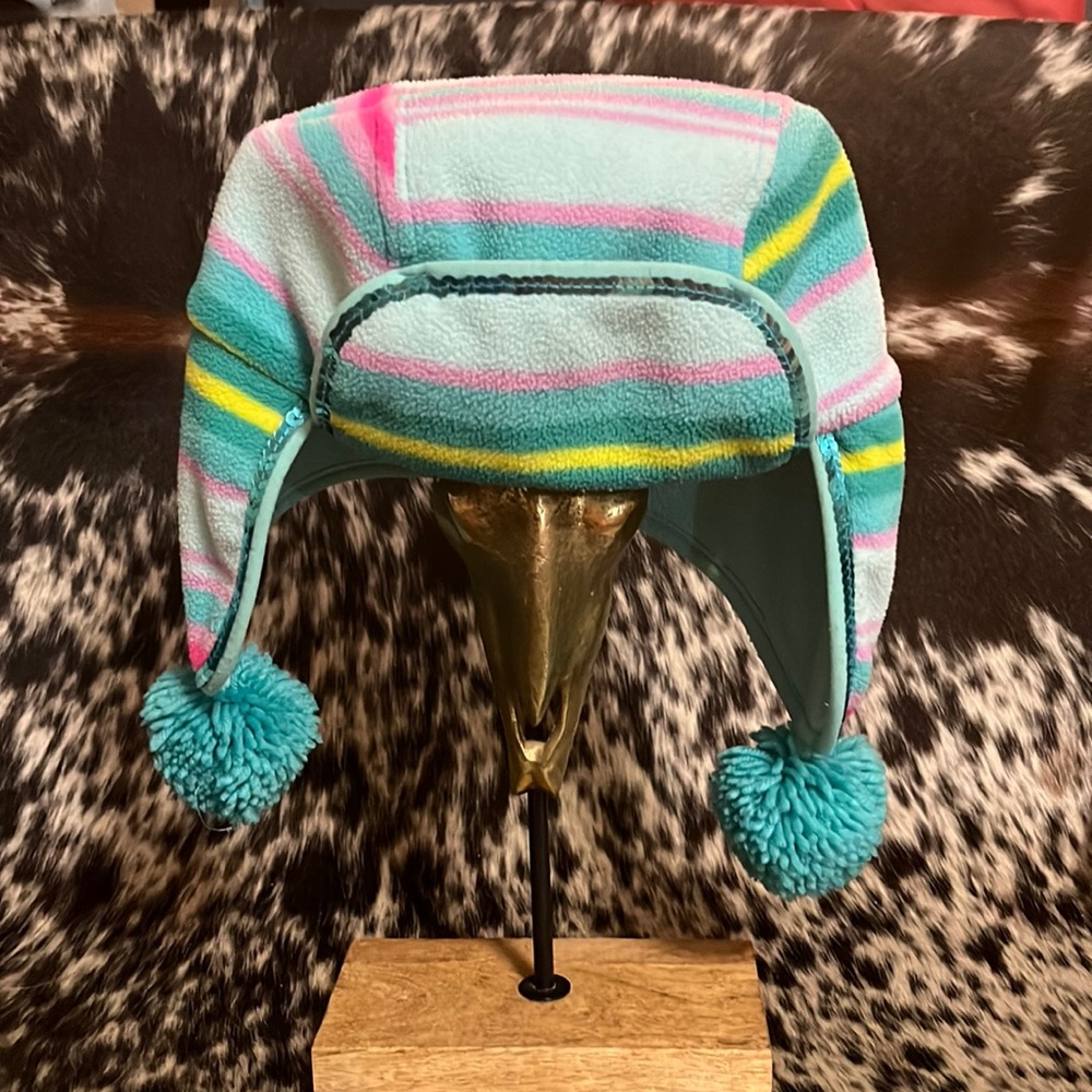 Gap Kids  Winter over the ears flap teal striped pom-pom hat, size L XL